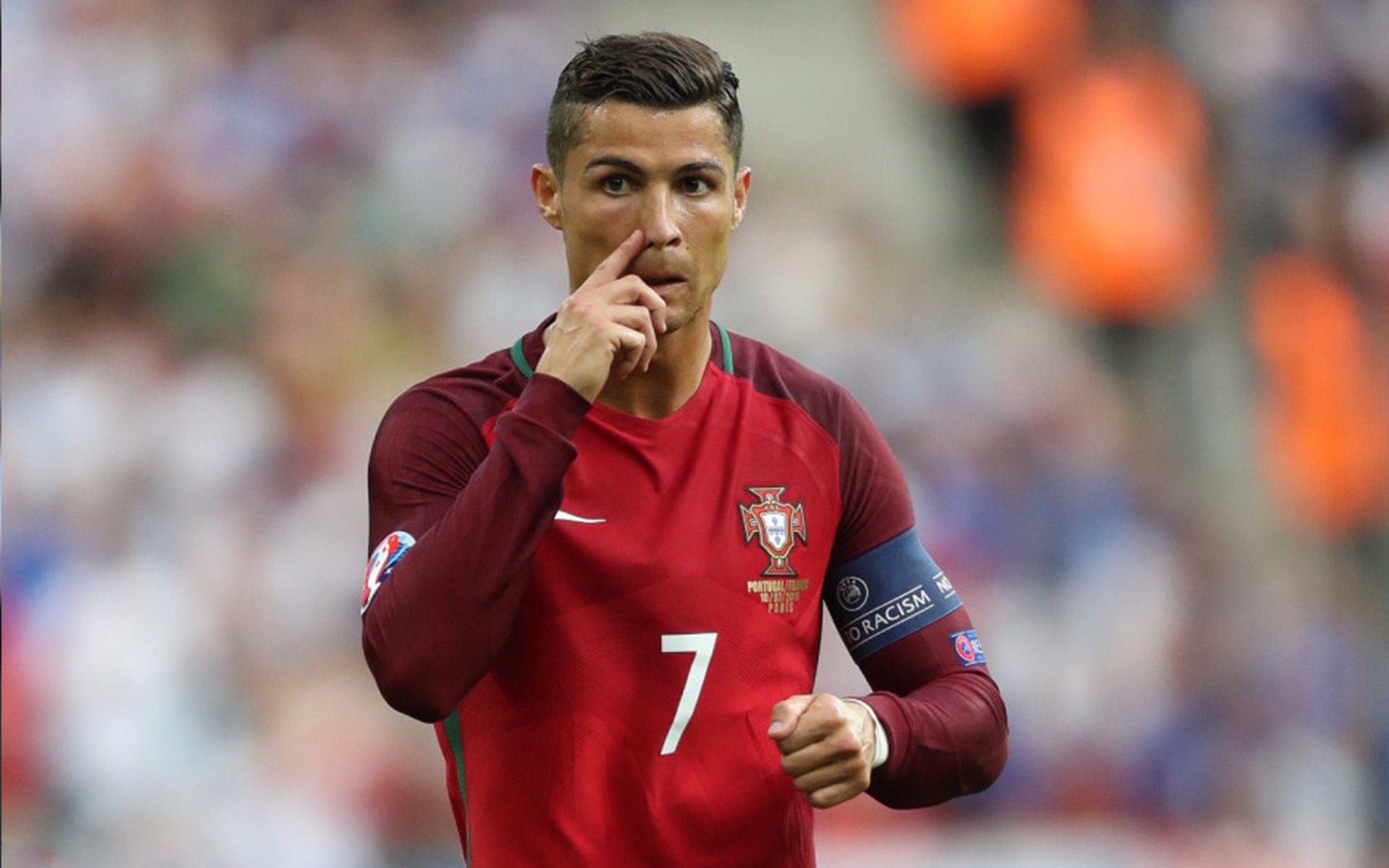 F1赛车赛场焦点！荷兰队对阵阿根廷队，压哨绝杀，引爆全场观众欢呼